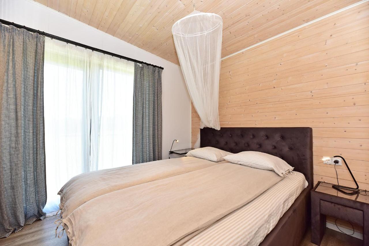 Palaima Hotel Аникщяй Экстерьер фото
