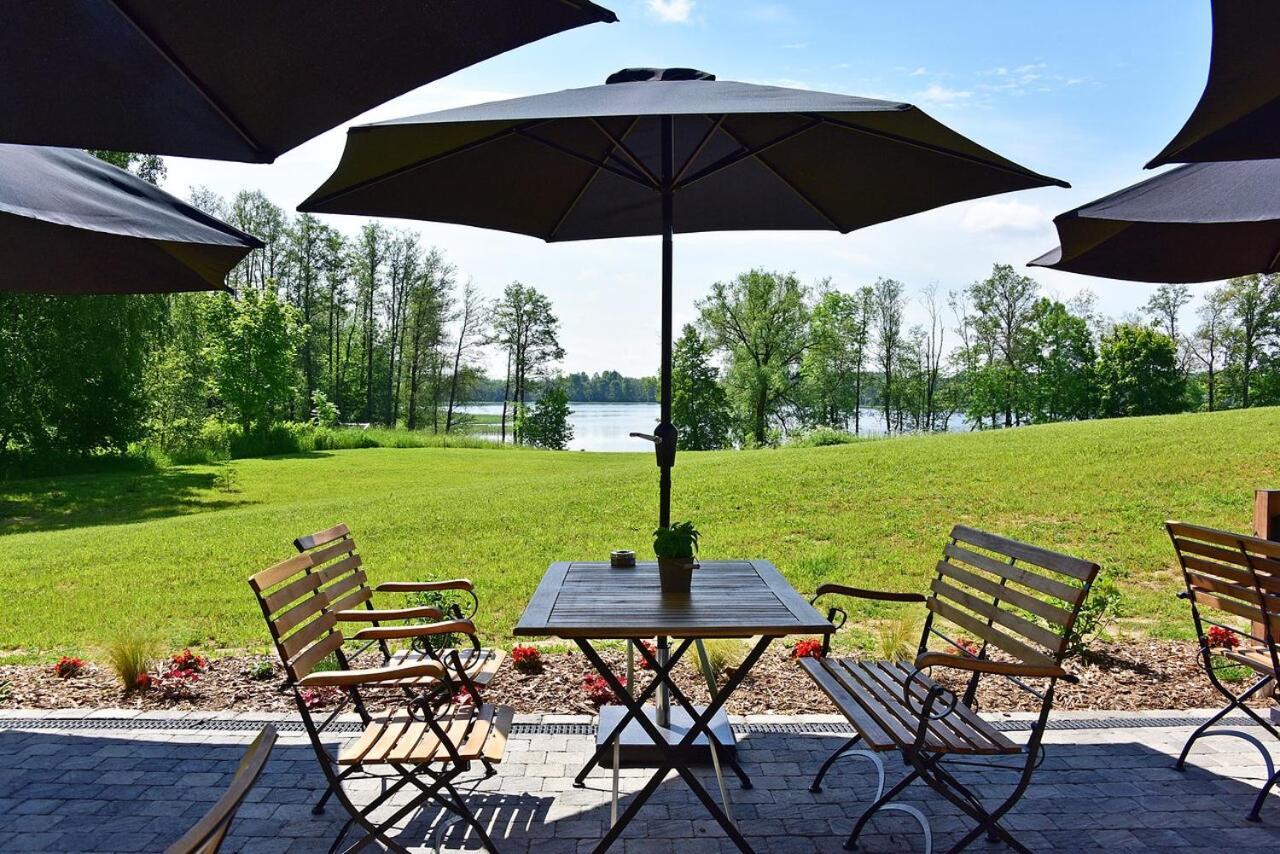 Palaima Hotel Аникщяй Экстерьер фото